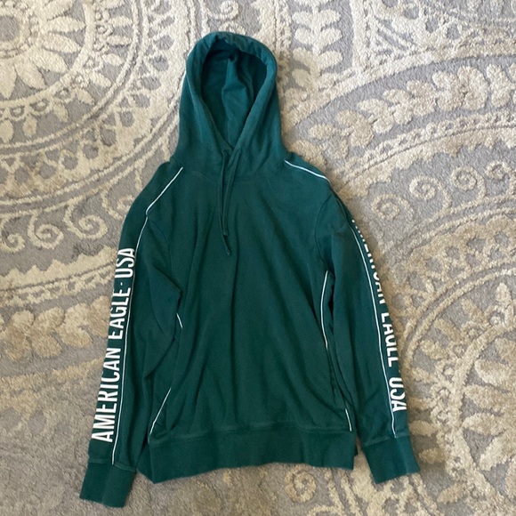 American Eagle Outfitters Tops - 🐗 American Eagle hoodie 🐗